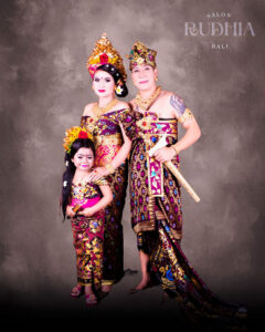 jasa foto adat Bali Kuta