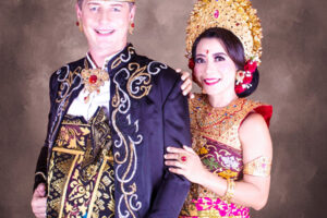 Studio Foto Adat Bali di Pusat Kota – Lokasi Mudah Dijangkau