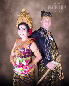jasa foto studio adat Bali di Denpasar