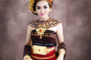 Jasa Foto Adat Bali Personal Profesional di Rudhia Salon Denpasar Bali